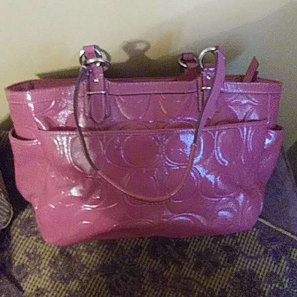 Coach leather embossed with signature pattern bag - Picture 6 of 8